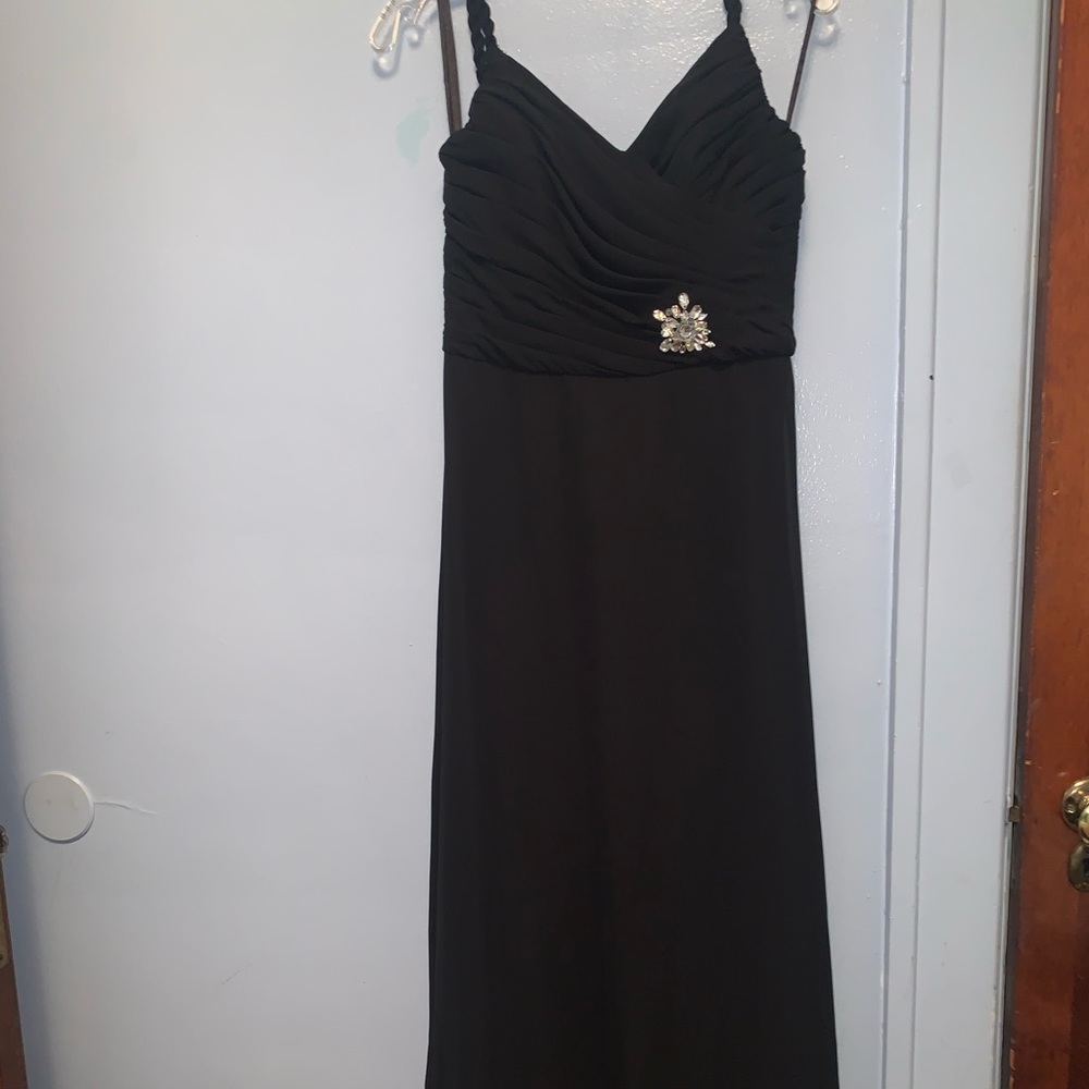 SIMPLE ELEGANT BLACK DRESS PERFECT FOR WEDDING!